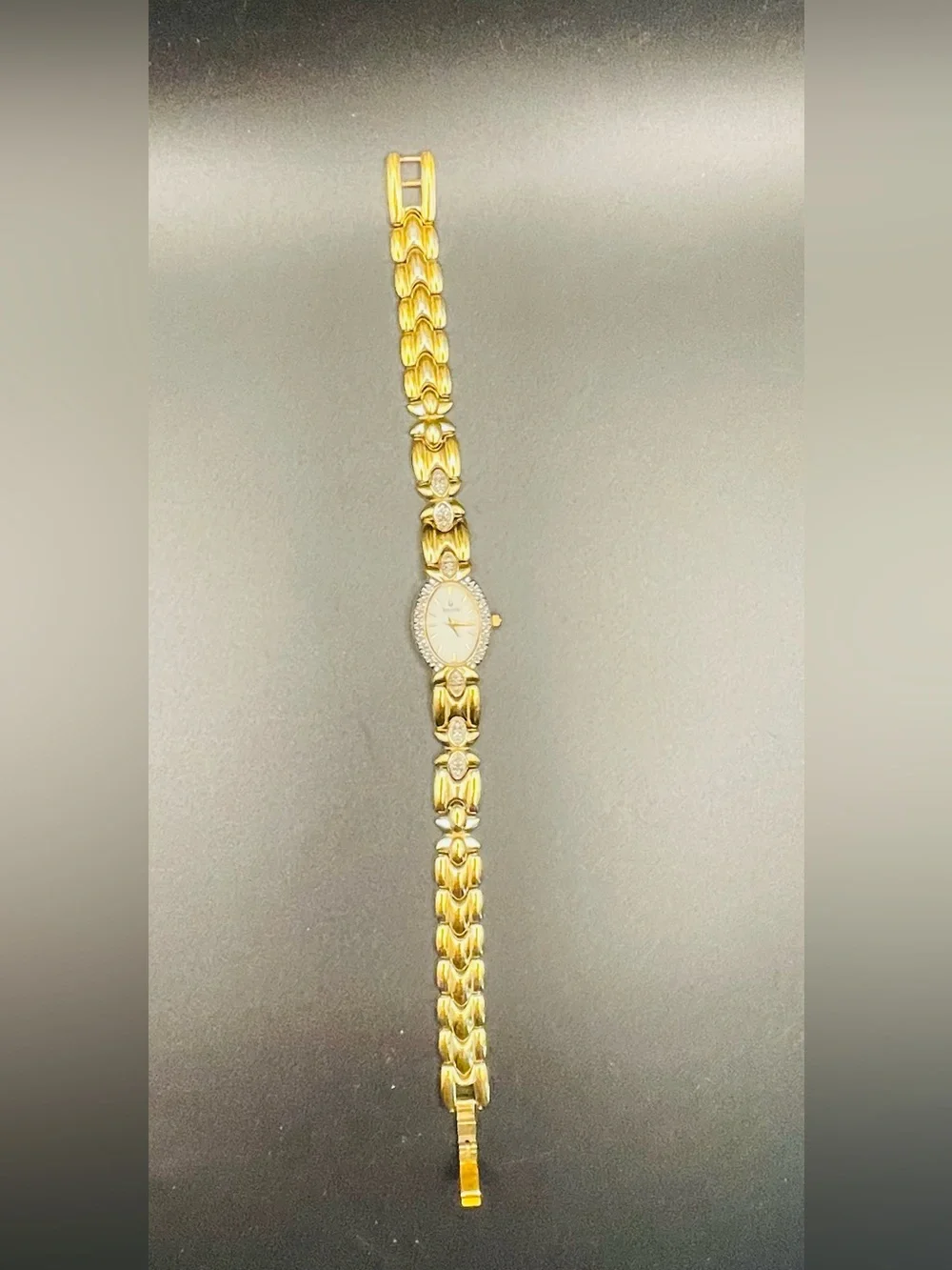 Vintage 2002 Bulova  A2 diamond watch. Mint Condition Crystal. Box & booklet